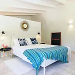 Villa Hort Petit De Ternelles Underfloor Heating