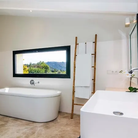 Villa Hort Petit De Ternelles Underfloor Heating Pollensa